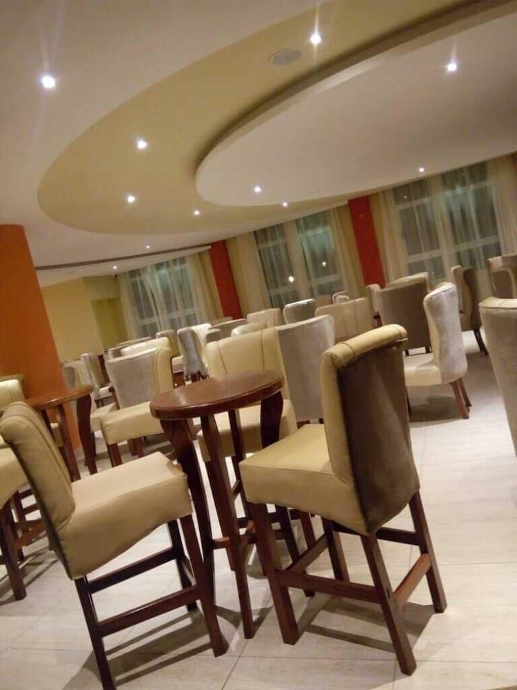 ฮาดาซซาห์ โฮเต็ล Hotel ไนโรบี ภายนอก รูปภาพ