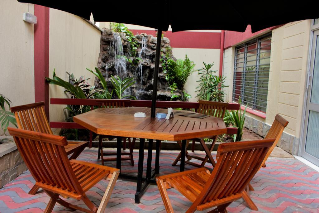 ฮาดาซซาห์ โฮเต็ล Hotel ไนโรบี ภายนอก รูปภาพ